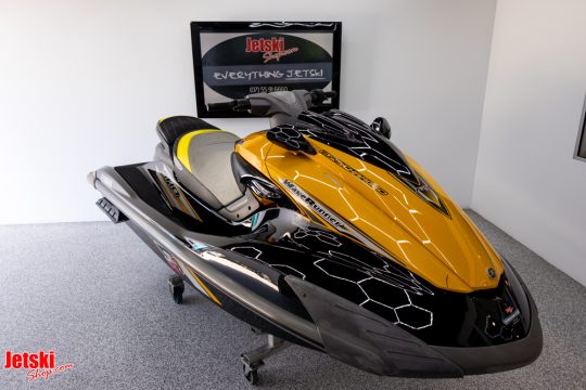 Yamaha FZS SHO